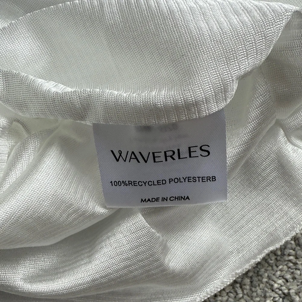 Waverles Pleats Please XS + feather cuffs - Picture 6 of 9